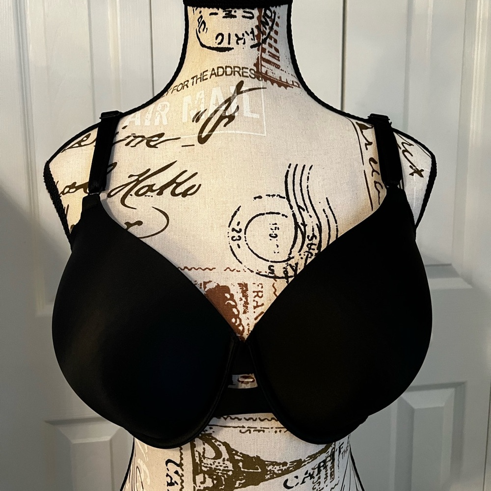Warner's No Side Effects Black Full-Coverage Bra with Adjustable Straps